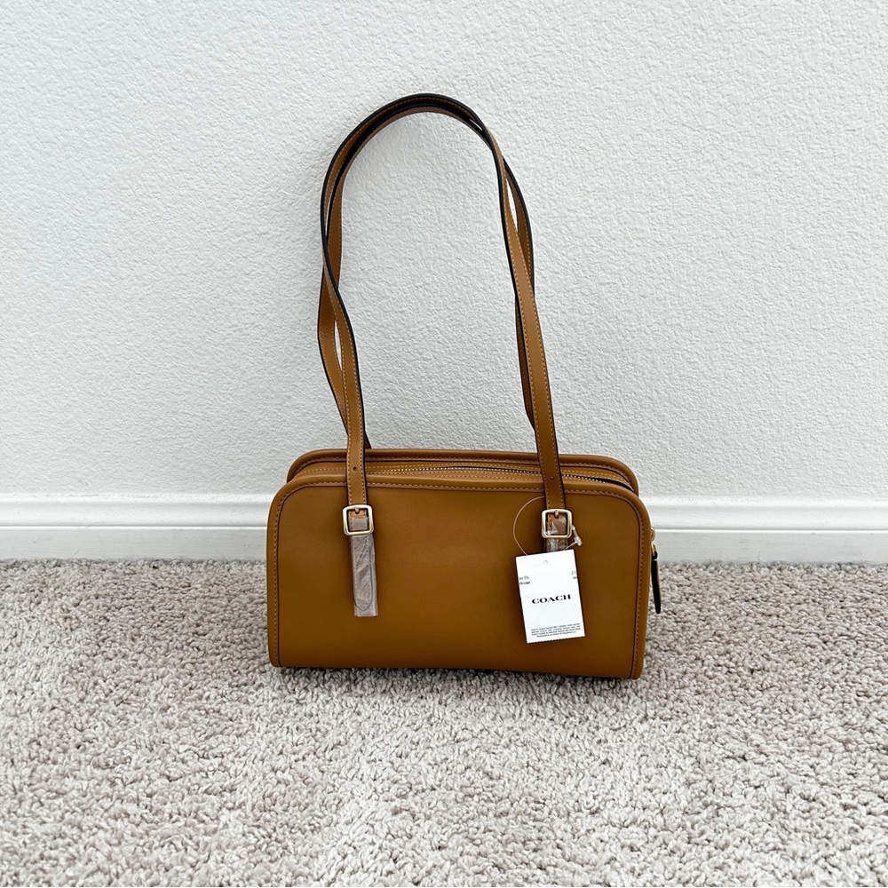 NWT Coach Swing Zip Bag in Honey Brown, New with Tag, $395 - Picture 2 of 10